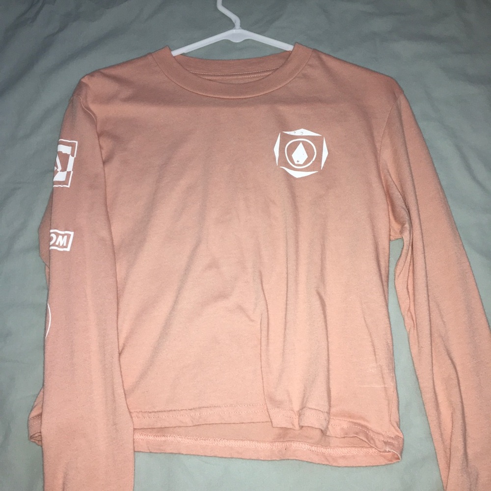 Long Sleeve Cropped Volcom Shirt